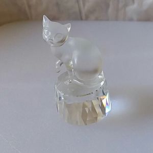 Vtg Rare Swarovski Zales Cat on prism base '80s Crystal Glass euc